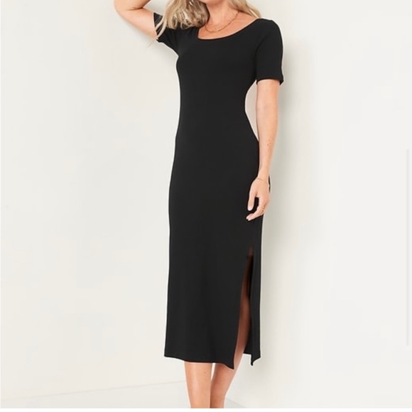 Old Navy Black Rib-Knit Short Sleeved Dress - Picture 1 of 8